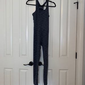 Outdoor Voices Freeform onesie - size S